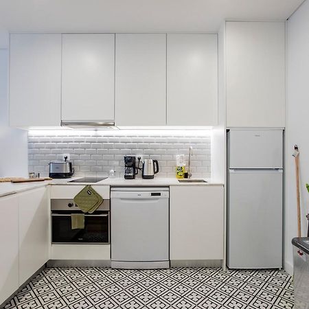 Downtown Wonder Flat W/ Ac By Lovelystay Porto Ngoại thất bức ảnh
