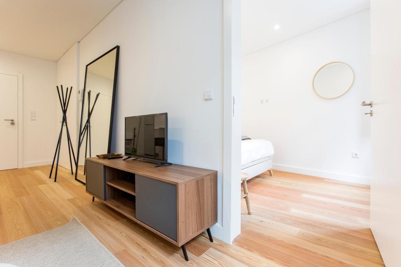 Downtown Wonder Flat W/ Ac By Lovelystay Porto Ngoại thất bức ảnh