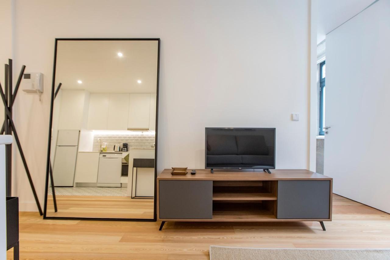 Downtown Wonder Flat W/ Ac By Lovelystay Porto Ngoại thất bức ảnh